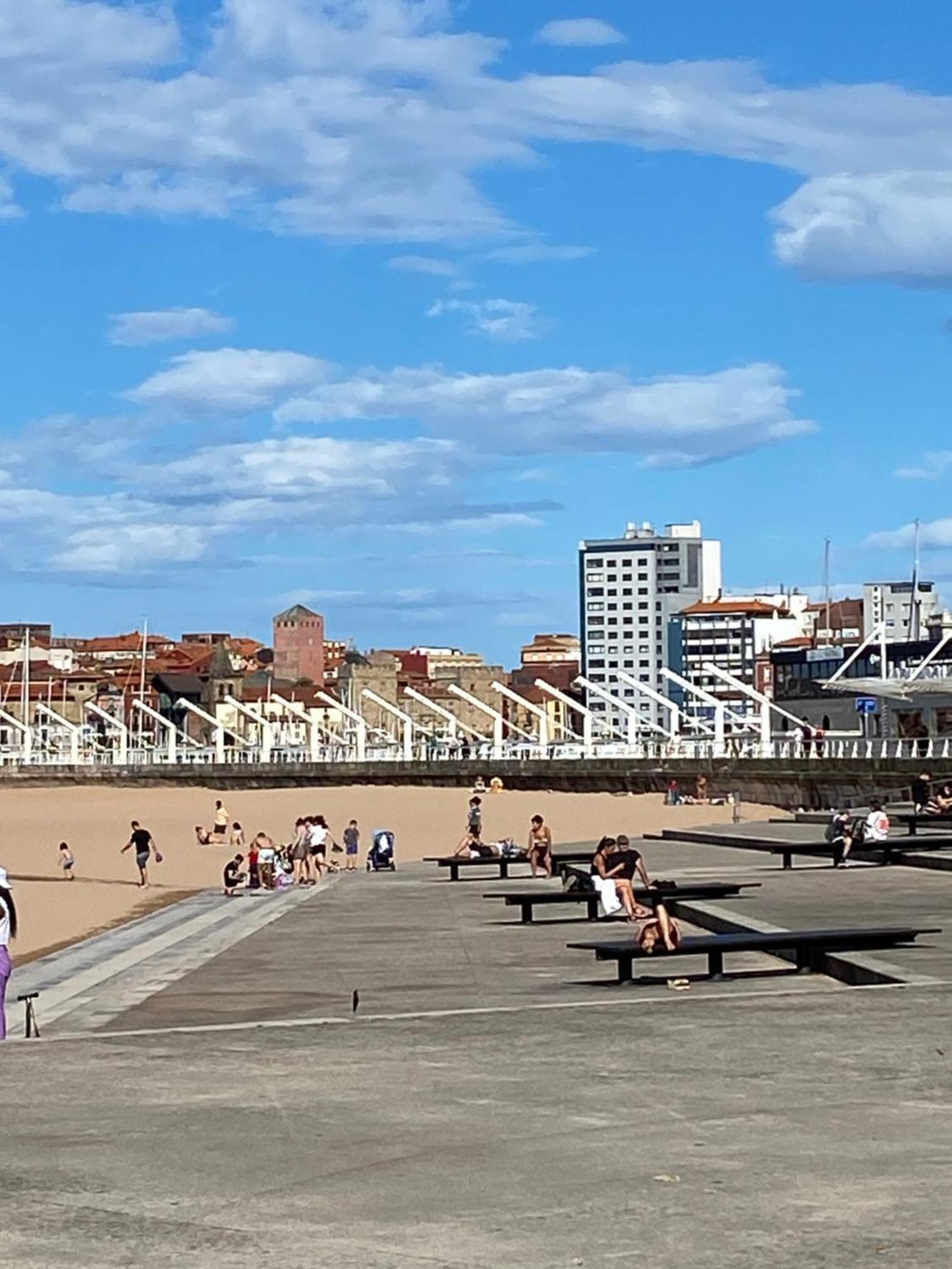 Poniente Beach Gijón Kültér fotó